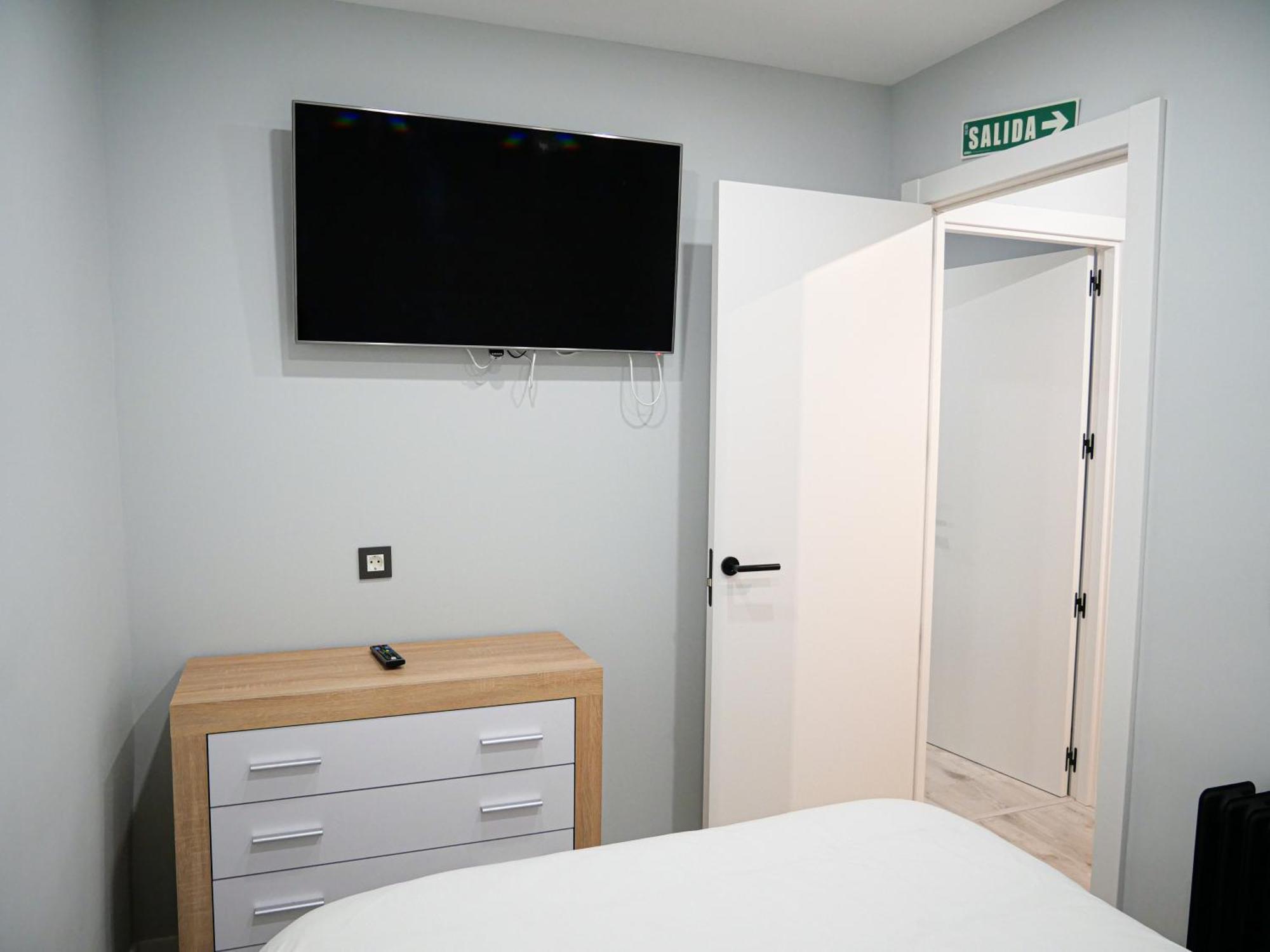 Espacioso Apartamento En El Centro De Pamplona Esterno foto