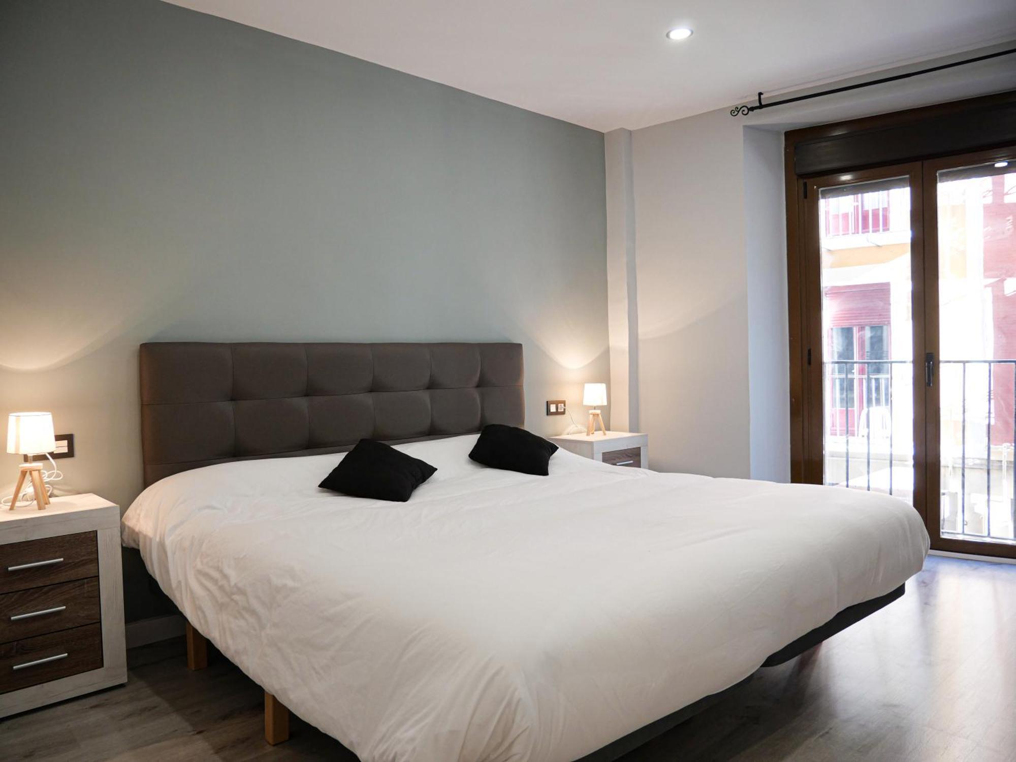 Espacioso Apartamento En El Centro De Pamplona Esterno foto